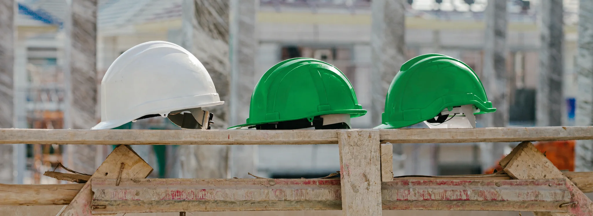 Casques de chantier Heneault et Gosselin